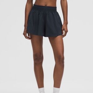 Lululemon Shake It Out High-Rise Running Short 2.5”, true navy, XL